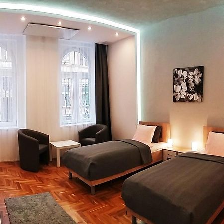 Unique Town Apartment. Clear Comfort. Budapeste Exterior foto