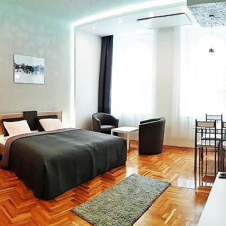 Unique Town Apartment. Clear Comfort. Budapeste Exterior foto