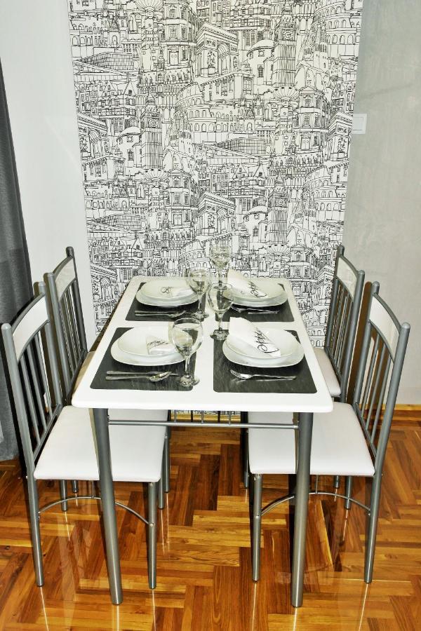 Unique Town Apartment. Clear Comfort. Budapeste Exterior foto