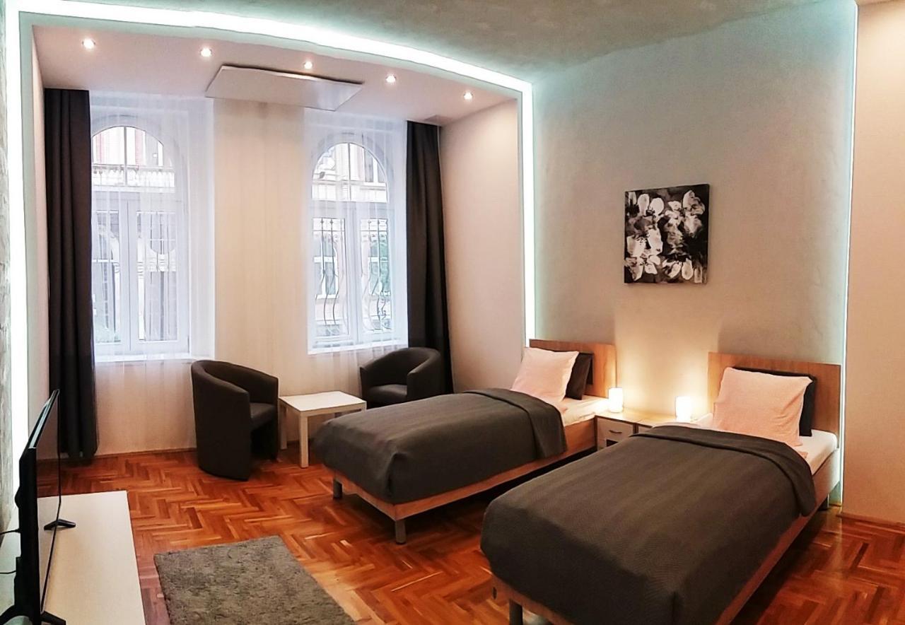 Unique Town Apartment. Clear Comfort. Budapeste Exterior foto