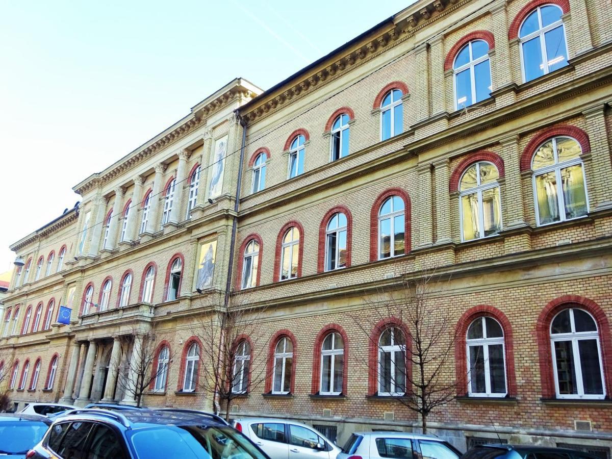 Unique Town Apartment. Clear Comfort. Budapeste Exterior foto