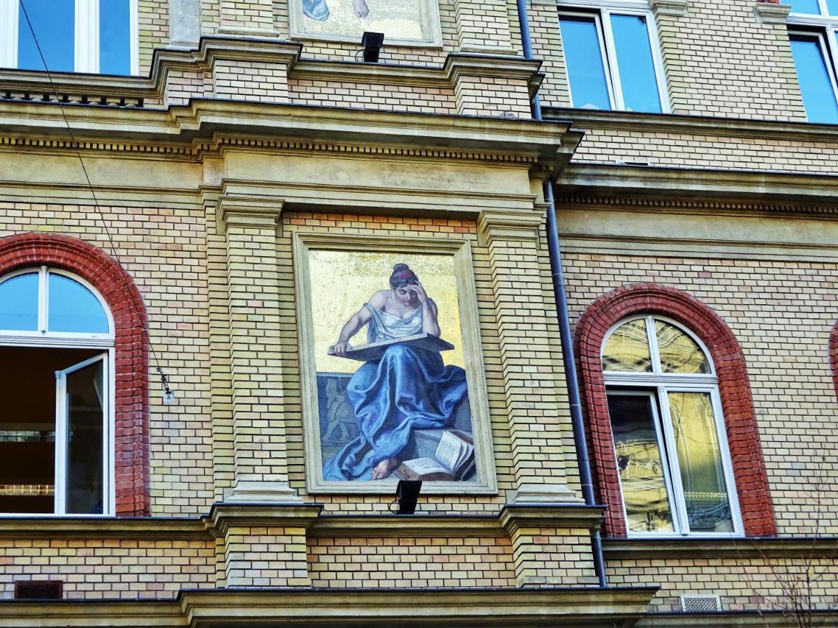 Unique Town Apartment. Clear Comfort. Budapeste Exterior foto