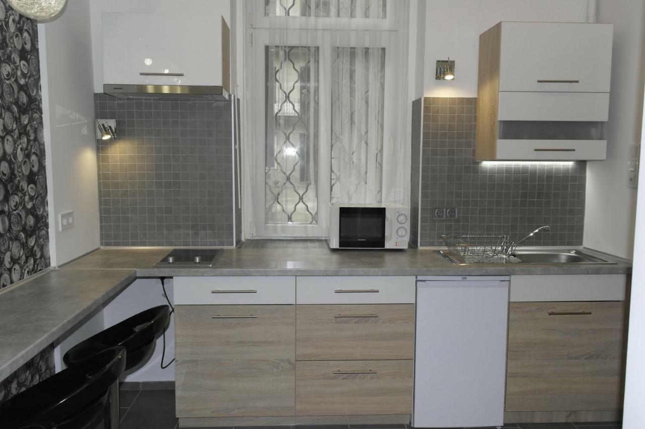 Unique Town Apartment. Clear Comfort. Budapeste Exterior foto